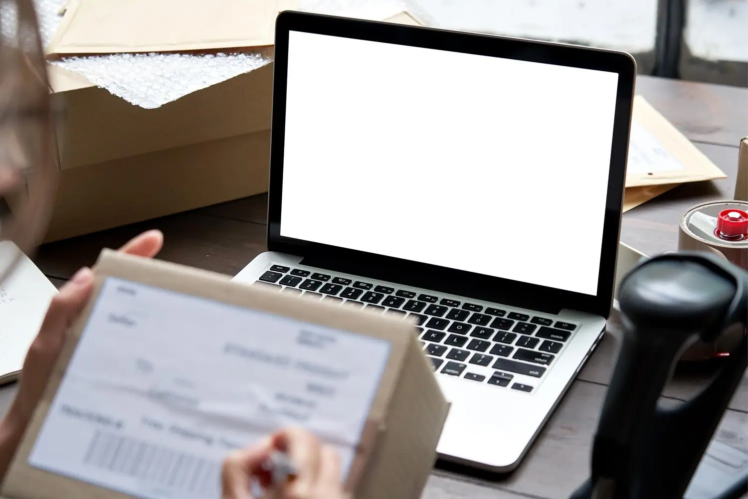 Jak wybrać odpowiedni program do fakturowania online dla małej firmy?